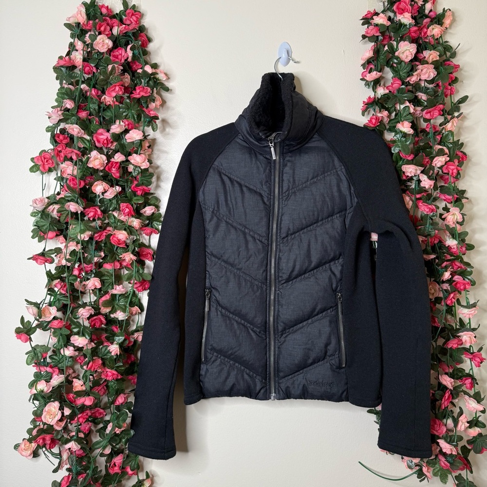 Marmot 700 Fill Down Women’s Puffer Jacket Small Outdoor Winter Snow Black 🌹